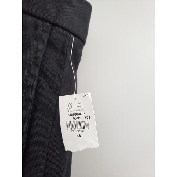 NEW SIZE 48 Slim Built-In Flex Rotation Chino‎ Shorts - 8-inch inseam - old navy - Picture 3 of 4